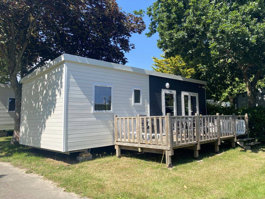 Camping Le Raguènes Plage  - Mobilhome 6 personnes - Declick avec grande terrasse in Raguénez, Névez