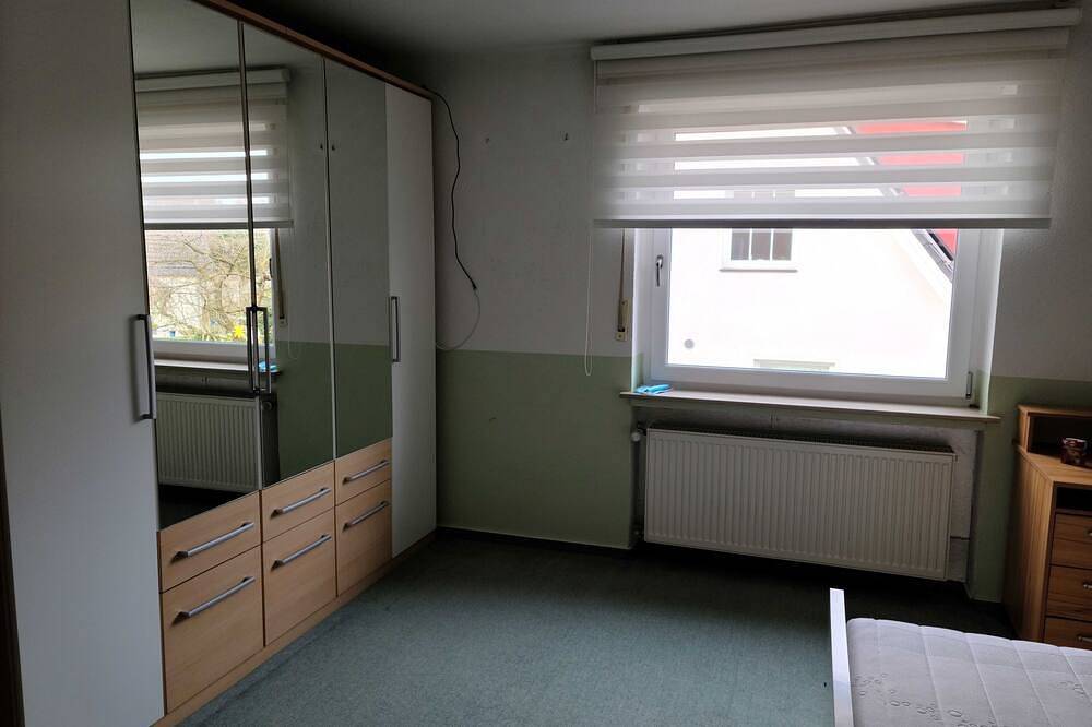 Ganze Wohnung, Ferienwohnung/App. für 4 Gäste mit 80m² in Gütersloh in Gütersloh, Nordrhein-Westfalen