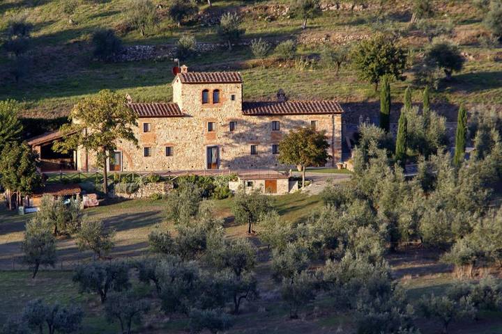 Casa vacanza per 3 persone, con Terrazza e Giardino nonché Piscina e Panorama a Quarrata