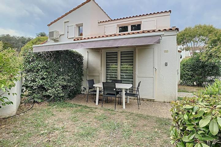 Ferienhaus für 4 Personen, mit Pool, mit Haustier