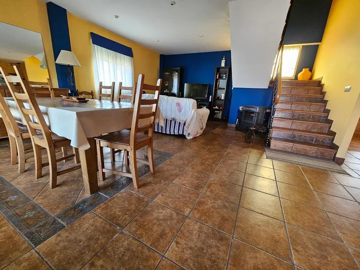 Casa de vacaciones para 6 personas, con vistas y jardín - 1