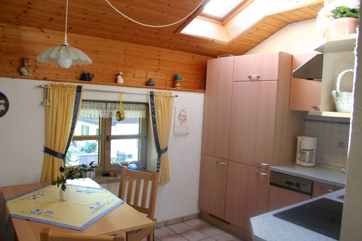 Ganze Ferienwohnung, Haus Annelies - Ferienwohnung, 60 qm, 1 Schlafzimmer, Balkon in Siegsdorf, Chiemgauer Alpen