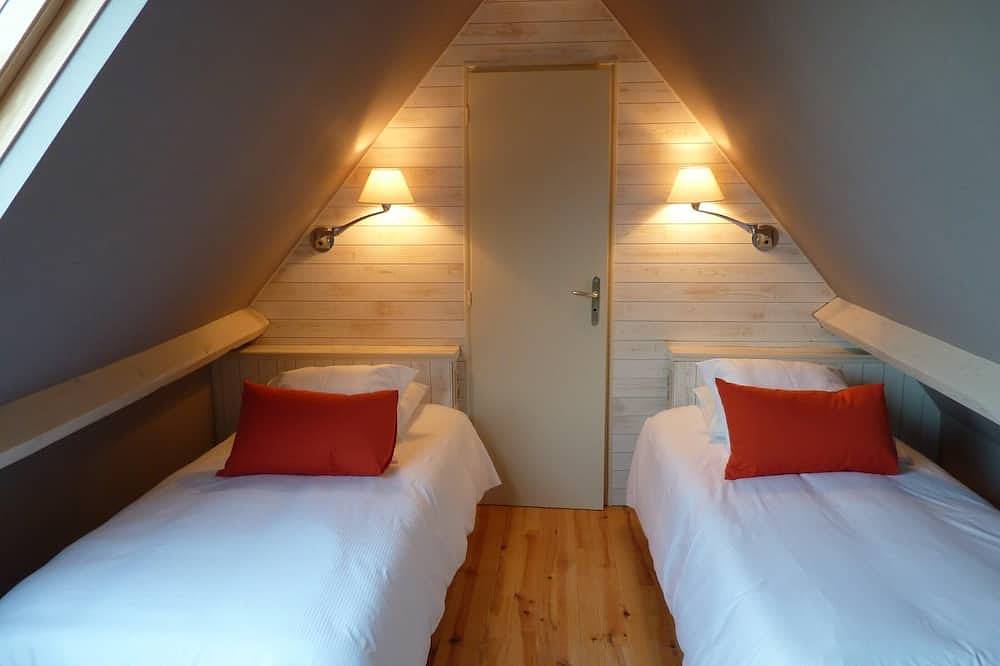 Ganze Wohnung, Tipoz'Immo • l'Océan Duplex•sea view•access on foot•pets welcome in Penhors, Pouldreuzic