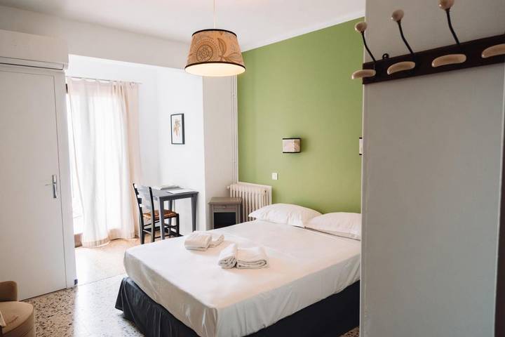 Hôtel pour 2 personnes, avec terrasse, animaux acceptés