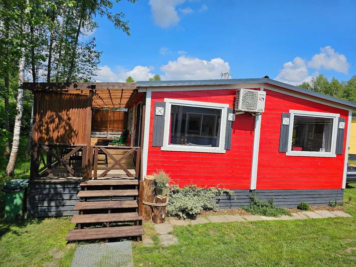 Chalet für 8 Personen, mit Pool und Sauna sowie Terrasse, mit Haustier in Polen