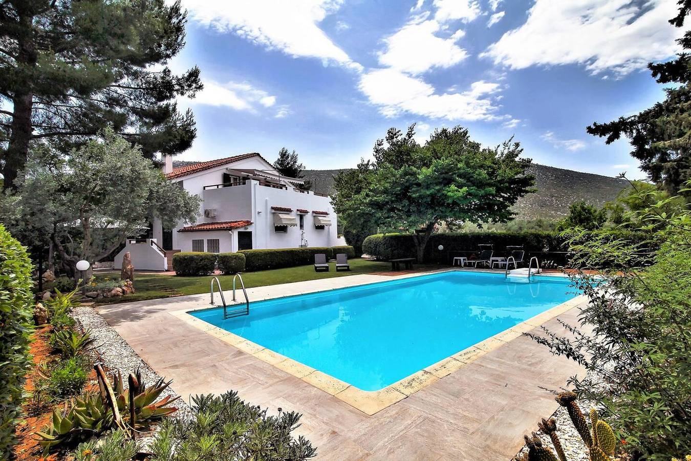 Beautiful Villa with swimming pool near Nafplion in Argolis