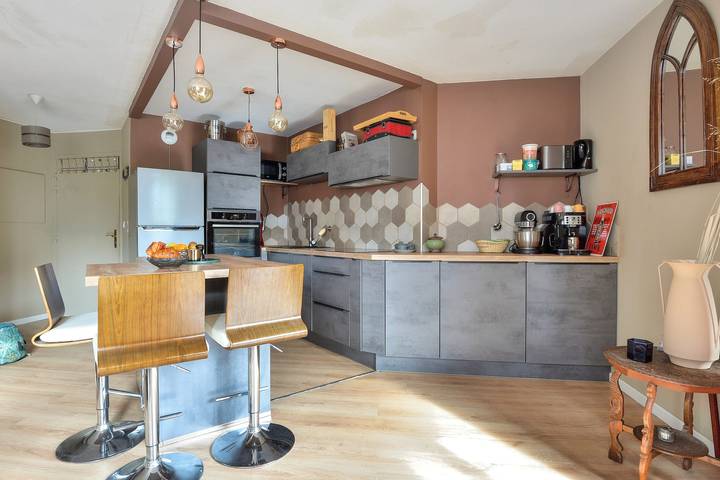 Gîte pour 5 personnes, avec balcon, adapté aux familles à Saint-Denis - 4