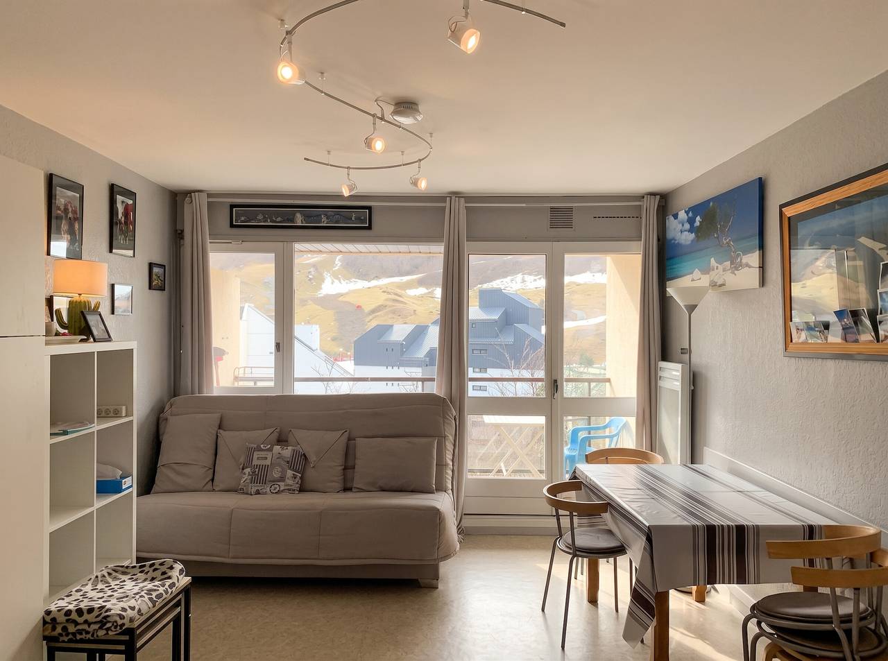 Appartement entier, Appartement cosy avec vue montagne à Eaux-Bonnes 34 m² in Gourette, Eaux-Bonnes