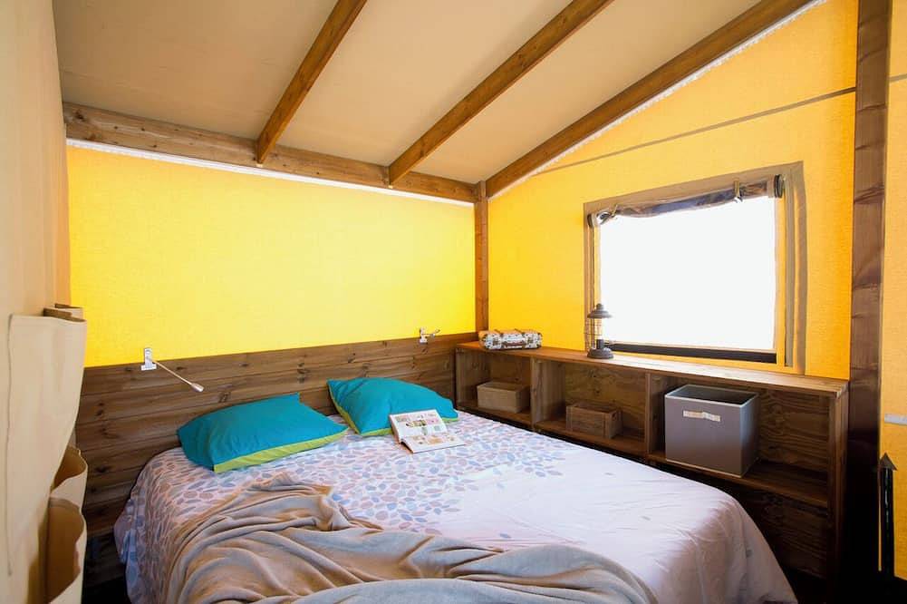 Glamping Yourte Pleine Nature 8mn Plage Médoc-océan in Vendays-Montalivet, Lesparre-Médoc region