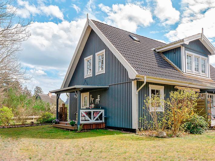 Ferienwohnung für 2 Personen, mit Terrasse und Garten in Wieck am Darß