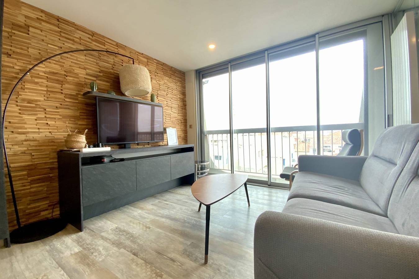 Ganze Wohnung, Les Pieds Dans L'Eau - Appartement moderne à 50 m plage – Le Grau-du-Roi in Port Camargue, Le Grau-du-Roi