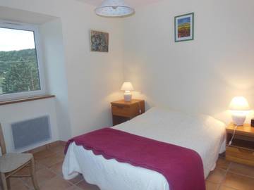 Gîte pour 4 personnes, avec vue et jardin à Saint-Maurice-d'Ibie