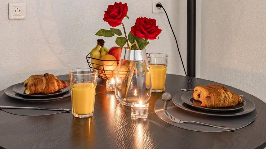 Gîte pour 2 personnes, avec jacuzzi à Pontault-Combault - 3