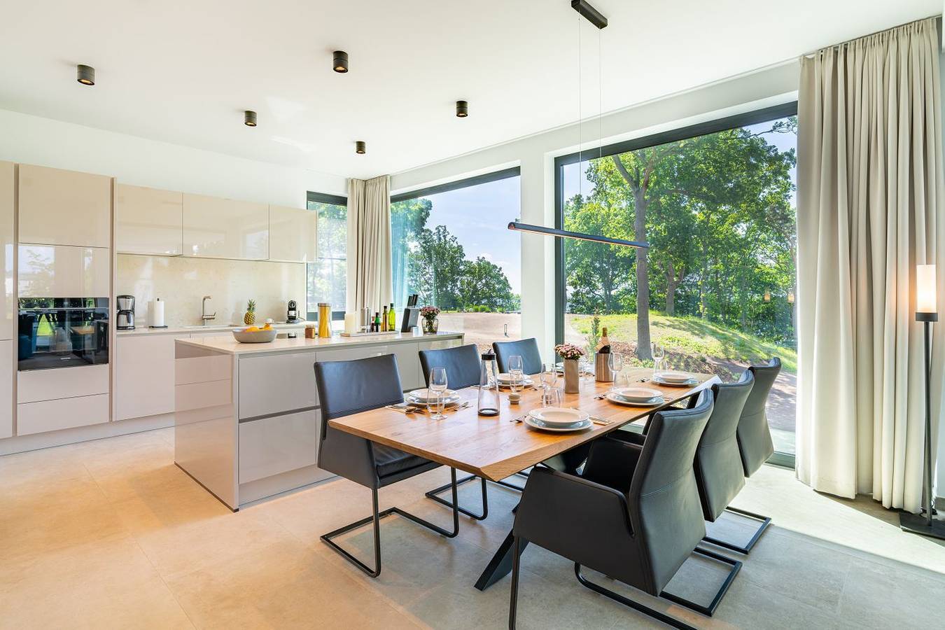 Ganze Wohnung, Exklusives Ferienapartment mit Haffblick und Wellness auf Usedom in Garz, Usedom