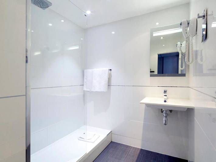 Hôtel pour 2 personnes, animaux acceptés à Bezons - 3