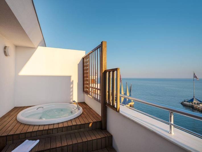 Ferienhaus für 2 Personen, mit Ausblick und Garten sowie Sauna und Pool in Avsallar - 4