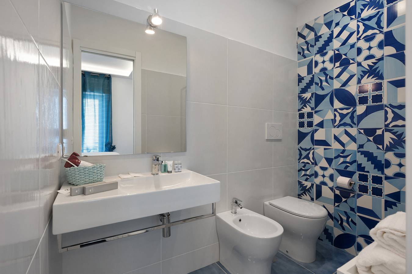 Zimmer 'Camera Furore Sea View' mit Meerblick, Wlan und Klimaanlage in San Michele (Salerno), Amalfiküste