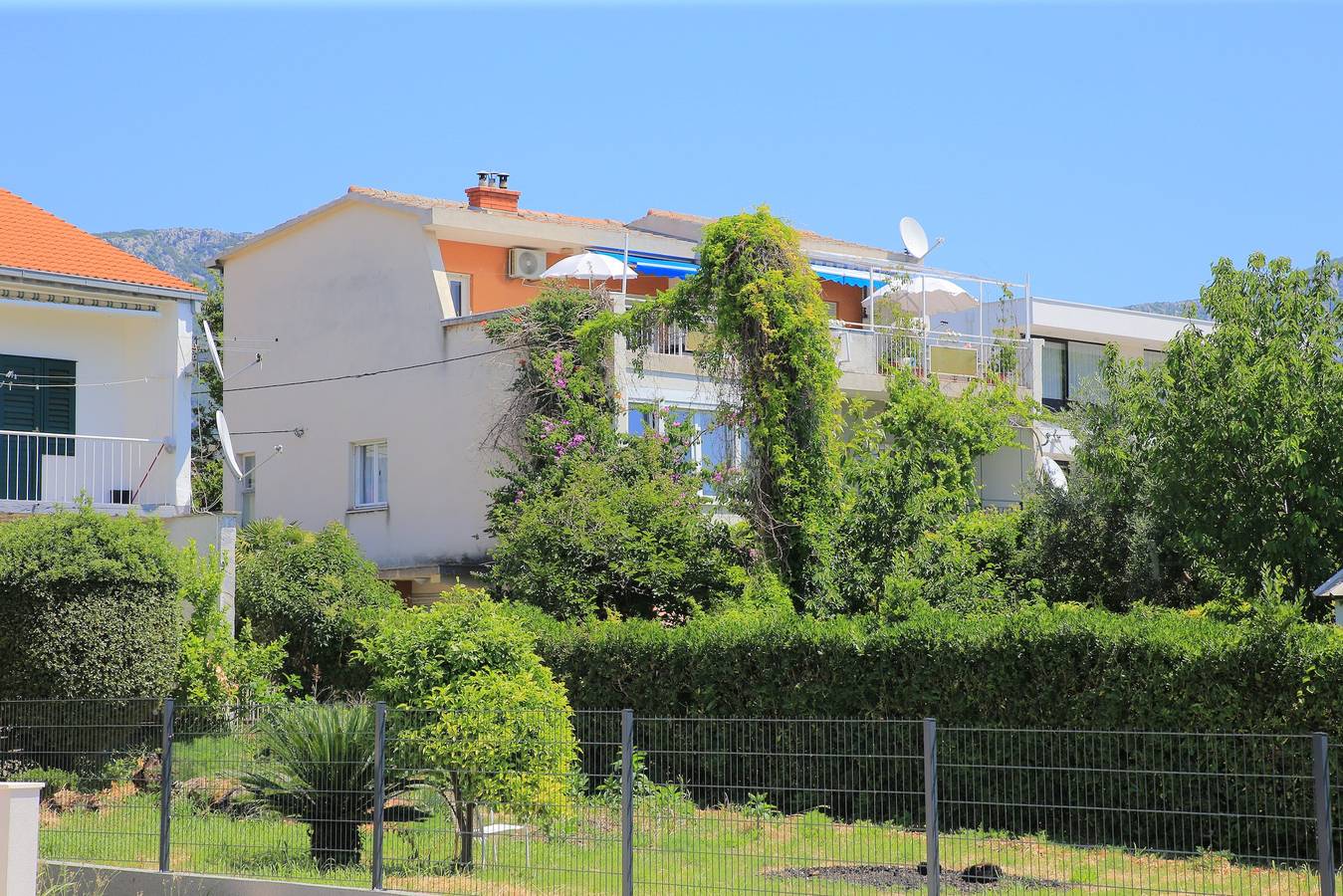 Ganze Wohnung, 2-Zimmer-Ferienwohnung mit Terrasse und Meerblick Kastel Stari, Kastela A-19465-a in Kastel Stari, Kaštela