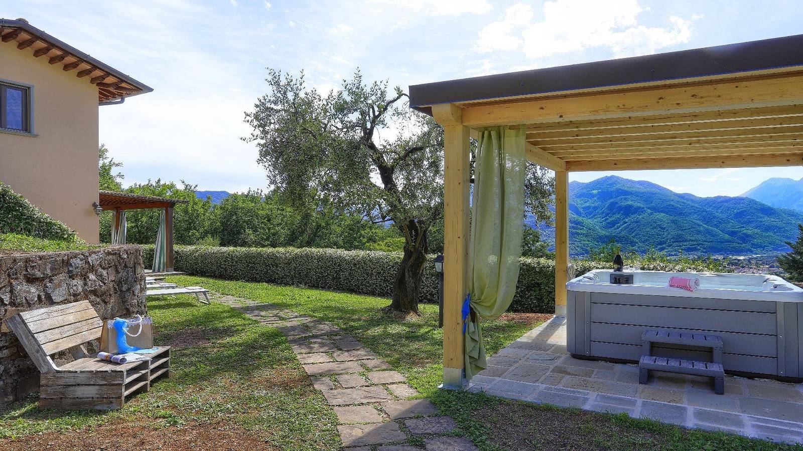 Casa Tamara in Coreglia Antelminelli, Lucca Provinz