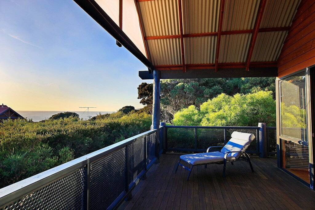 Melaleuca Stunning Ocean Views and Coastal Comforts in Yallingup, Western Australia