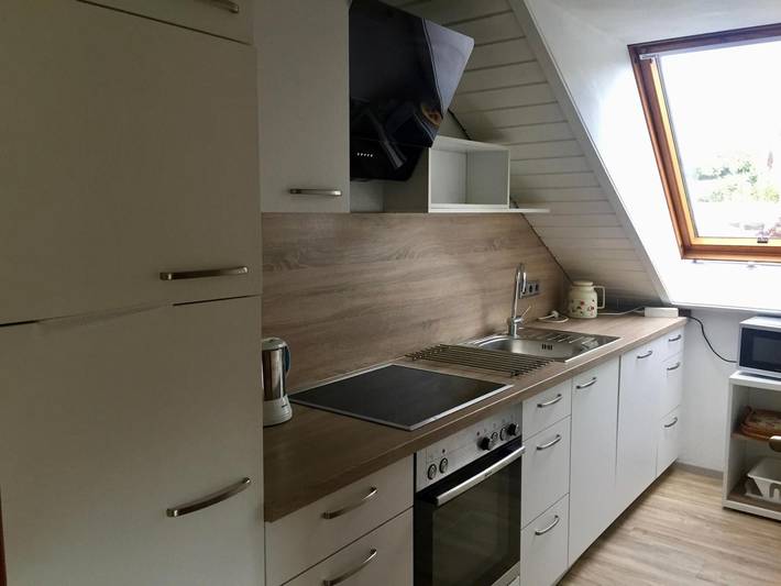 Ganze Wohnung, Ferienwohnung 'Linde' mit Gemeinschaftsgarten, Balkon und Wi-Fi in Endingen am Kaiserstuhl, Endingen