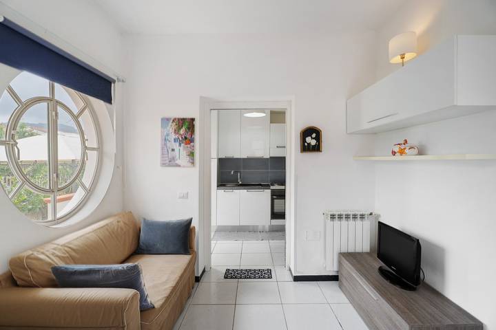 Ferienwohnung für 5 Personen, mit Balkon und Garten in Santa Maria di Castellabate - 4