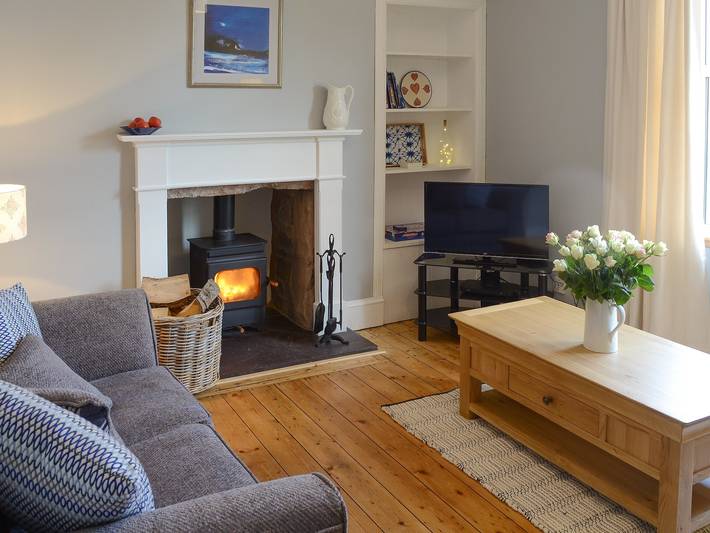 Log cabin for 4 people, with garden in Inverness