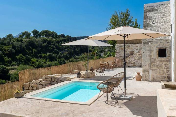 Ferienwohnung für 2 Personen, mit Garten und Pool - 1