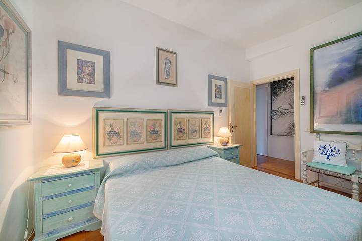 Apartamento entero, Elegant apartment with swimming pool and beautiful view of the harbor. in Porto Cervo, Arzachena