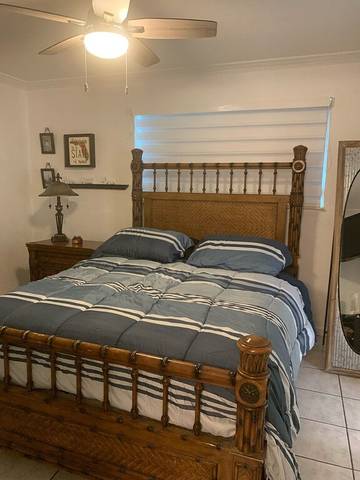 Vacation Rental for 2 Guests in Hialeah, Florida, Picture 1