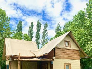 Camping pour 6 Personnes dans Saint-Didier-sur-Chalaronne, Région de Bourg-en-Bresse, Photo 3
