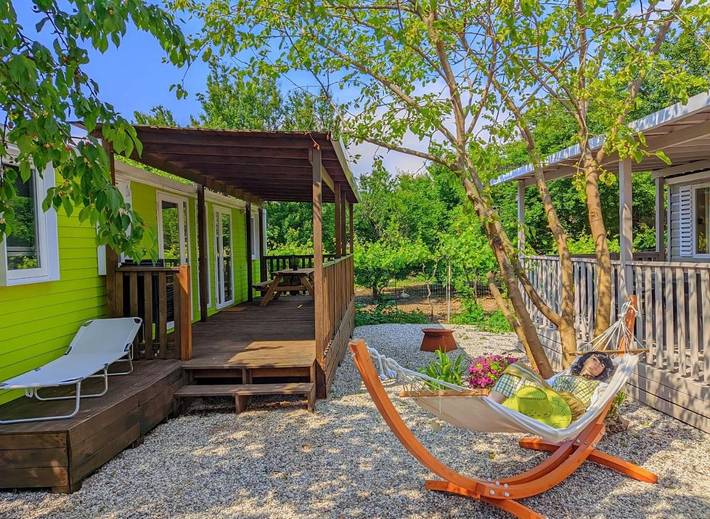 Casa vacanza per 14 persone, con piscina e giardino nonché panorama - 1