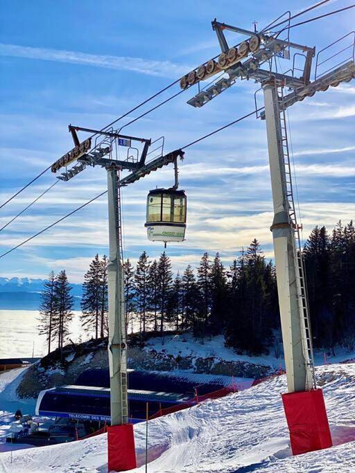 Appartement entier, A 6 mns de la station de ski Crozet, proche Genève in Chevry, Gex