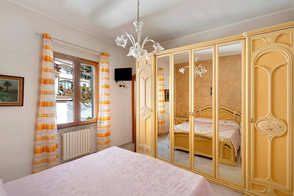 Apartamento entero, Apartamento 'Ce Tour - La Casa del Limone di Nonni' con Vista a la Montaña, Wi-Fi y Aire Acondicionado in Cetara, Costa Amalfitana