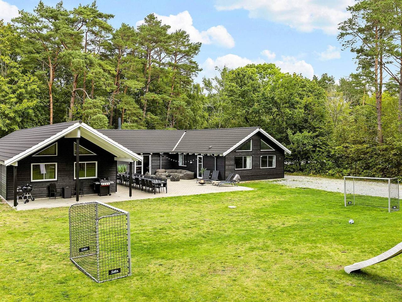 24 persone case ad Frederiksværk in Asserbo, Hovedstaden