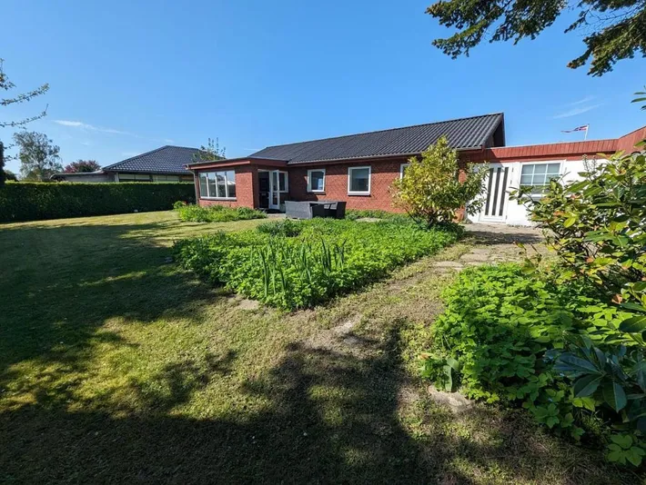 Villa für 6 Personen, mit Garten - 1