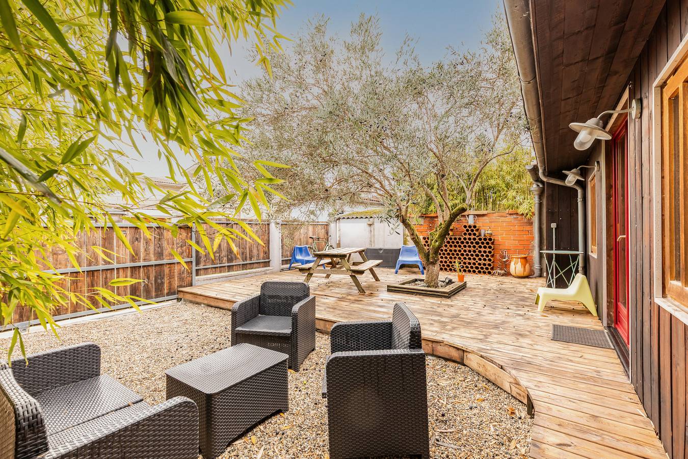 Villa 'La Cabane D'Ana' met Privéterras, Privétuin en Wi-Fi in Bordeaux, Bordeaux en omgeving