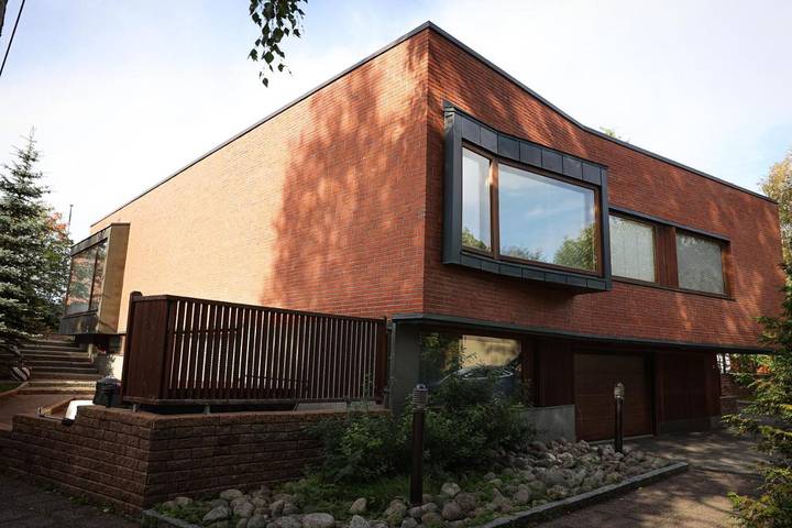 Chalet para 16 personas, con sauna además de jardín y jacuzzi - 1