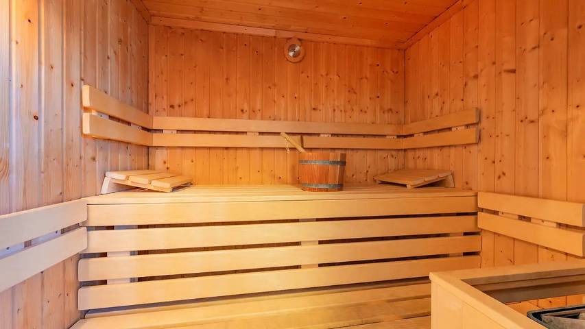 Ferienhaus für 6 Personen, mit Garten und Sauna sowie Terrasse und Whirlpool in Zinnowitz - 2