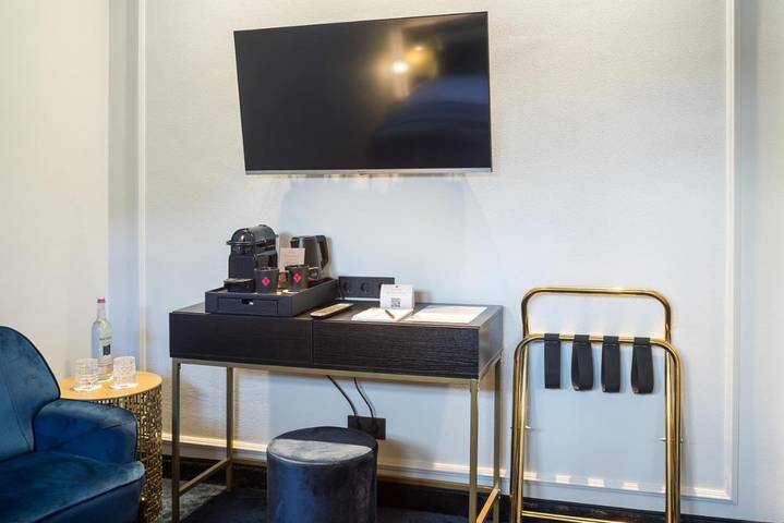 Hotel für 2 Personen, mit Terrasse und Garten sowie Ausblick in Hennef - 3