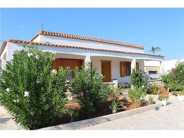 Ferienhaus für 6 Personen, mit Ausblick und Garten sowie Pool in Specchiarica - 2