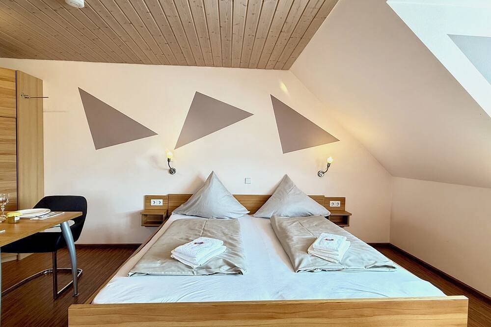 Ganze Wohnung, Ferienapartment Säntisblick - gemütlicher Rückzugsort mit Ausblick in Nonnenhorn, Bayerisch Schwaben