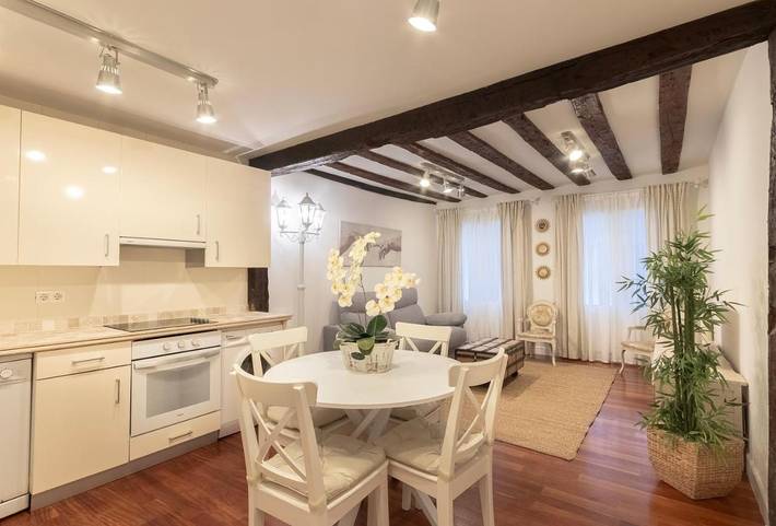 Ferienwohnung für 3 Personen, mit Balkon - 1