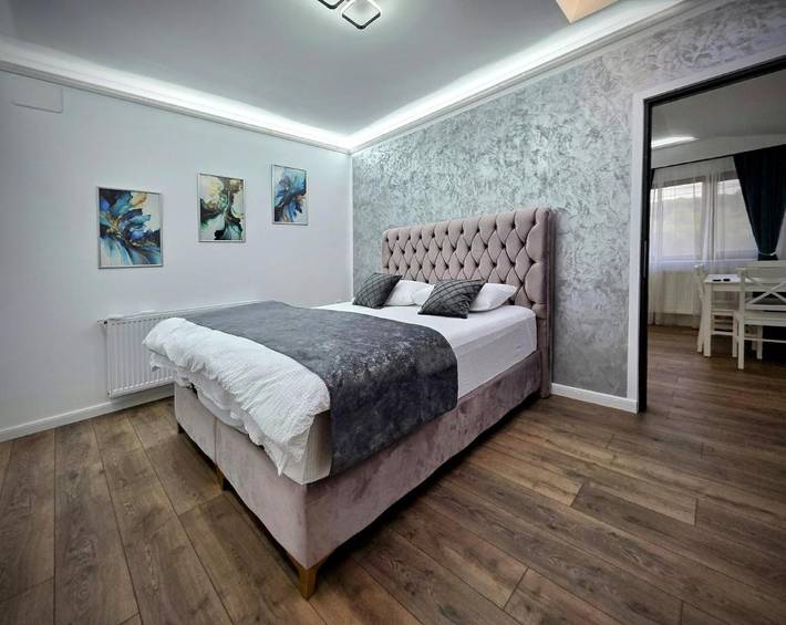 Gîte pour 4 personnes, avec balcon ainsi que jardin et jacuzzi dans Deva (Roumanie) - 2