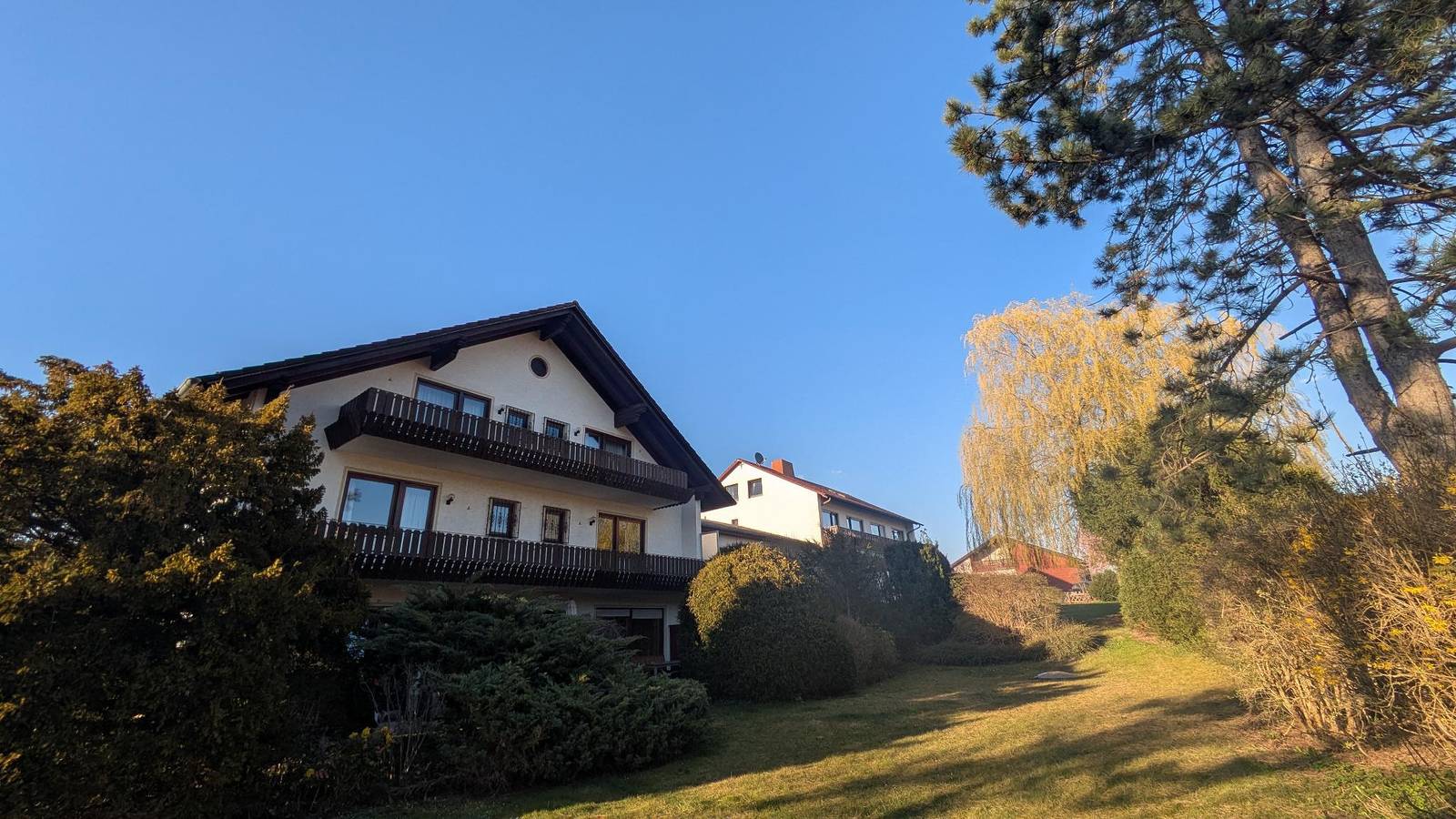 Landhotel Sonneneck - Doppelzimmer Budget mit Gemeinschaftsküche in Breuna, Hessisches Bergland