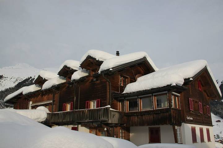 Ganze Ferienwohnung, Ferienwohnung Crestas Calzaferri, Brigels - 4.5 Zimmer Ferienwohnung für max. 6 Pers. im 1. Og in Brigels, Alpenarena