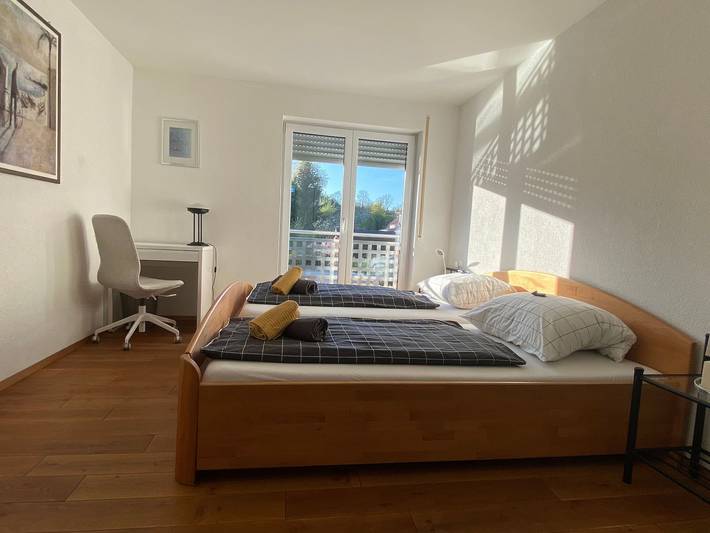 Ferienhaus für 16 Personen, mit Garten und Ausblick sowie Terrasse - 1