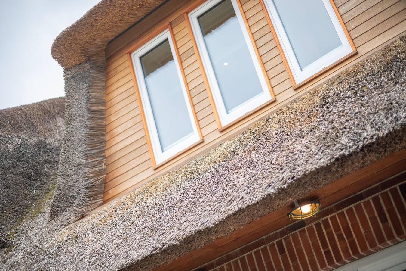 Wenn Tradition auf Moderne trifft entsteht ein Schmuckstück wie das Seehüs in Wenningstedt, Sylt