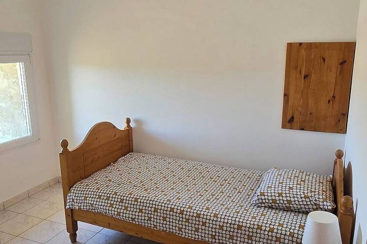 Location de vacances pour 9 personnes, avec piscine à Jonquières - 2