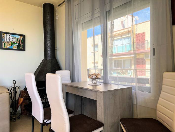 Appartement entier, Appartement en première ligne de plage à Santa Susanna, idéal pour familles in Platja de Santa Susanna (Pineda de Mar), Santa Susanna